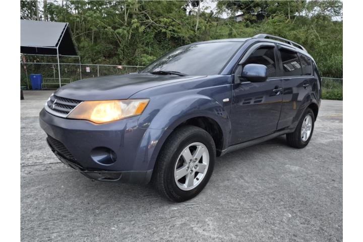 Mitsubitshi outlander 3,700