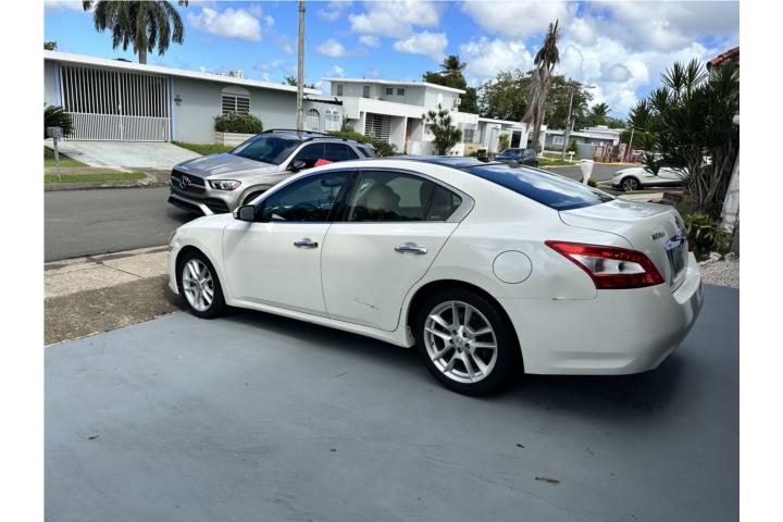 Nissan Maxima 2009, ni 70K millaje OMO