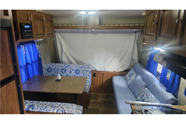 Camper Rockwood 2012 15,500