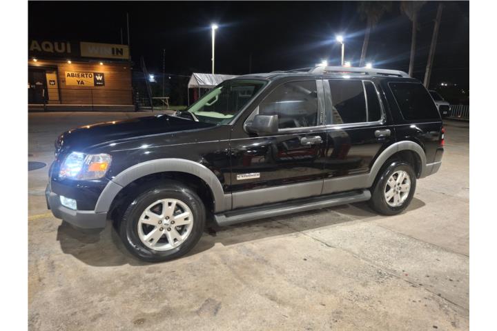 FORD EXPLORER