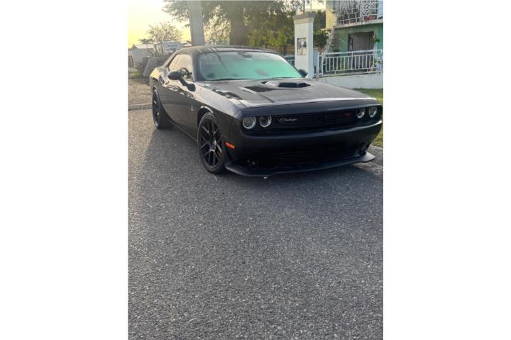 CHALLENGER SHAKER UN JUGUETE