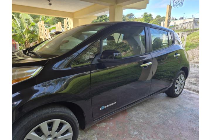 Nissan Leaf Electric 2015