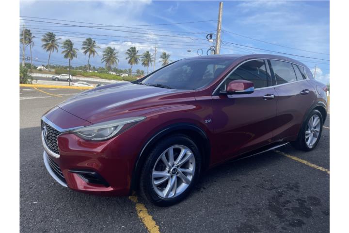 2017 Infiniti Qx30