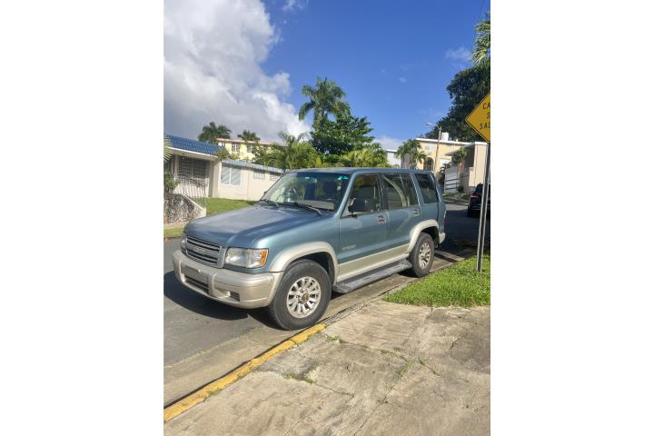 Isuzu Trooper 2002 en súper condiciones