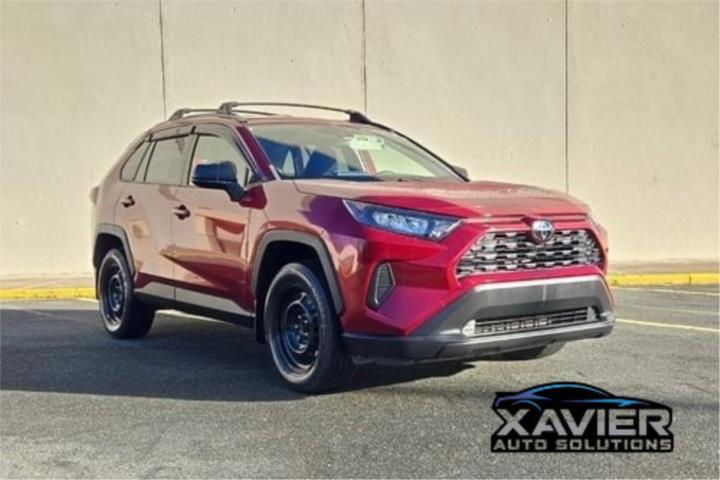 Toyota Rav4 LE 2021
