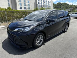 Toyota Puerto Rico TOYOTA SIENNA LE 2021