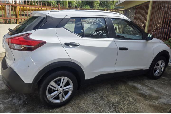 NISSAN KICKS 41 MIL MILLAS FIJOOO