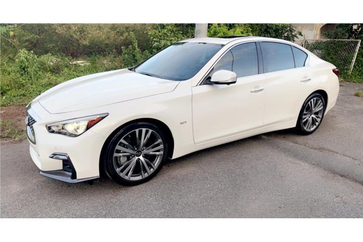 Vendo Cuenta, Infiniti Q50 Silver Sport 2020