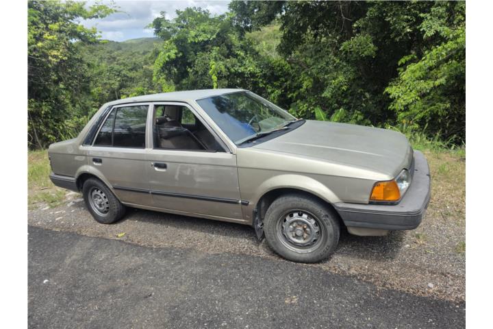 Mazda 323 std 89