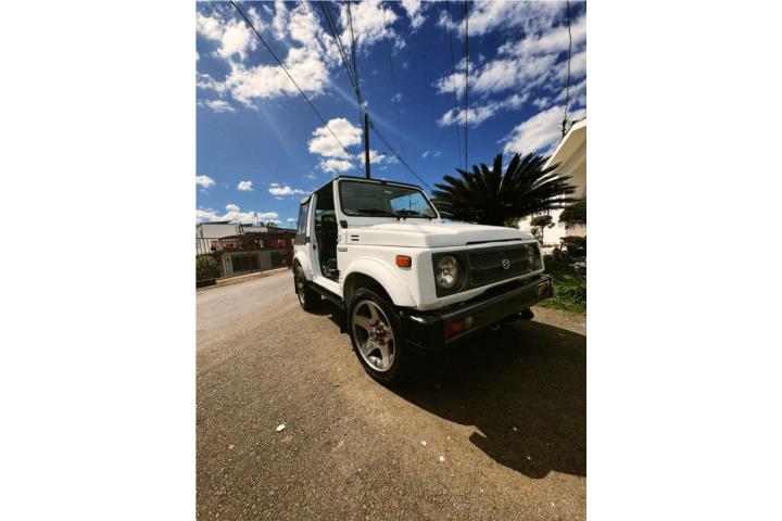 Suzuki Samurai