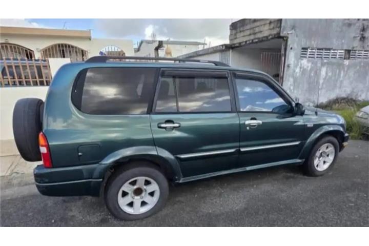 Suzuki Grand Vitara 2002 Verde millaje 186,00