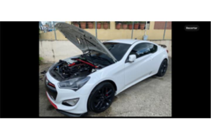Génesis Coupe Turbo 2013 $15,800