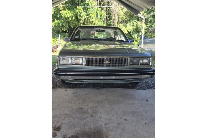 Se vende chevrolet celebrity