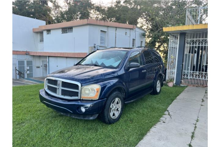 Dodge Durango 2006, para repara o piezas