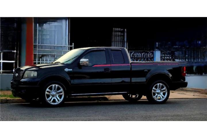 Ford F-150 2006 Harley Davidson $11,000