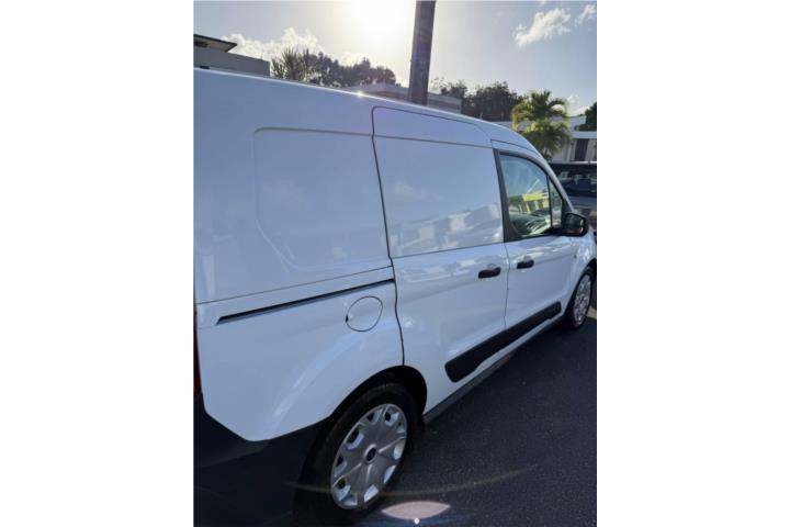 Ford Transit Connect 2014