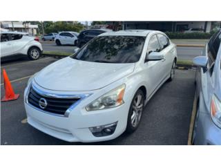 Nissan Puerto Rico Altima 2013 motor 3.5 como nuevo poco millaje