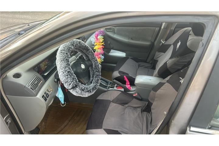 Toyota Corolla 2003 4 puertas