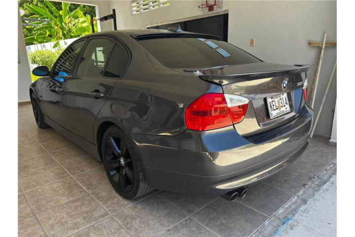 BMW 325i std 2006