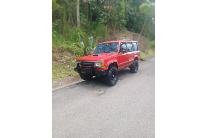 Trooper std 4x4 2.6 carburador