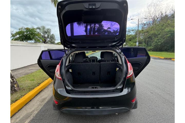 2015 Ford Fiesta Hatchback 120hp, 1.6 liter