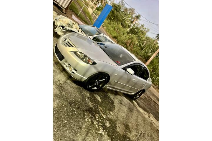 Mazda tres 2006