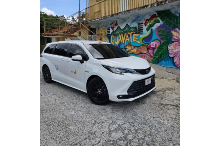 Toyota Sienna 2021 híbrida