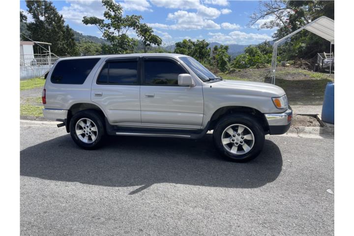 Toyota 4runner 19997 6 cilindros 260k milla