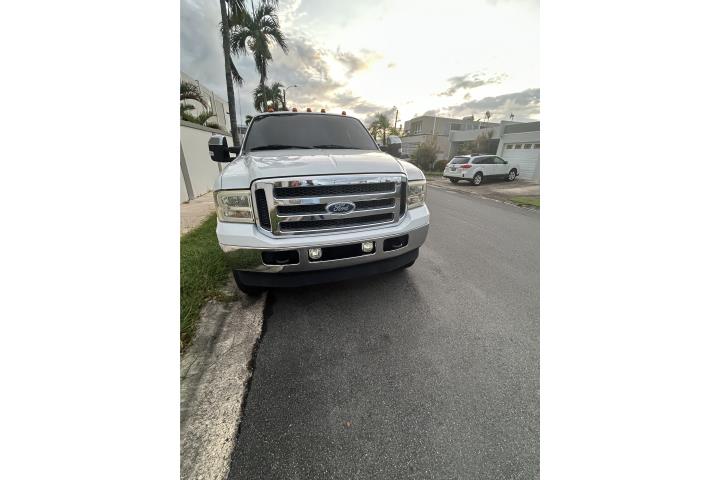 FORD 250 4 x 4 Standard Nueva Nueva