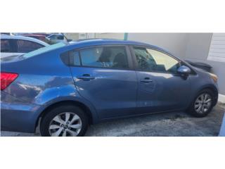 Kia Puerto Rico Kia Rio 2017 con impacto lado del chofer