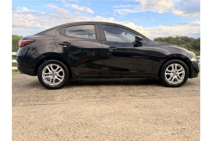 Toyota Yaris  IA 2017
