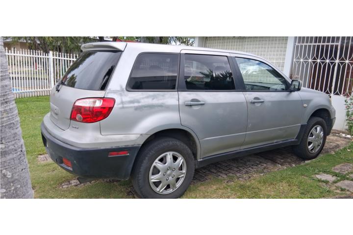 Mitsubishi outlander 2006