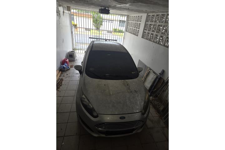 2014 Ford Fiesta