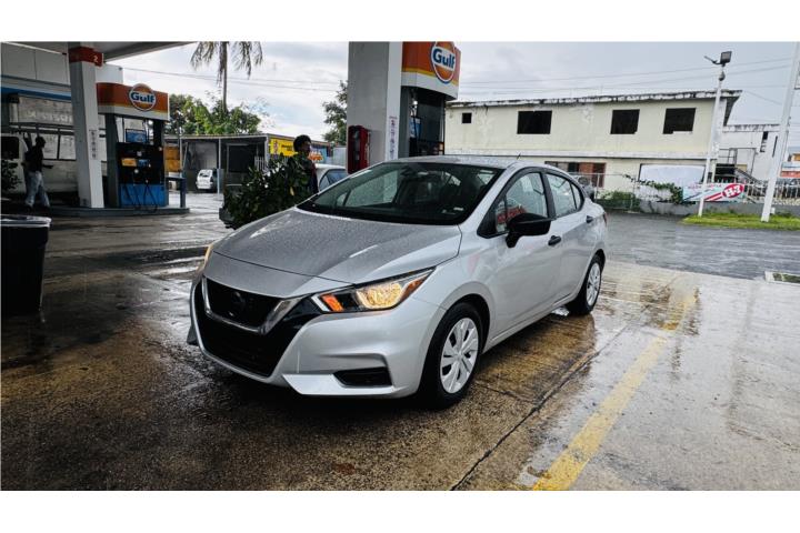 Nissan Versa 2021