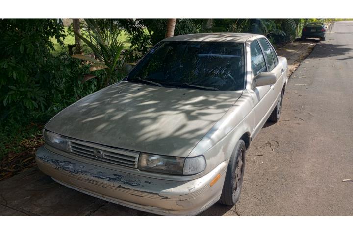Nissan Sentra 94 automático