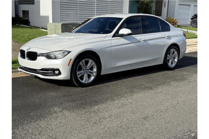 BMW 328i 2016 - mantenimientos al día.