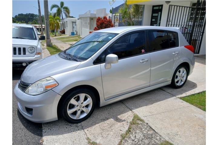 Nissan versa 2012