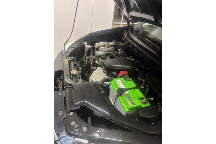 Nissan rougue platinum 2013