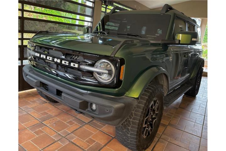 Venta Ford Bronco 4x4 año 2022 salda
