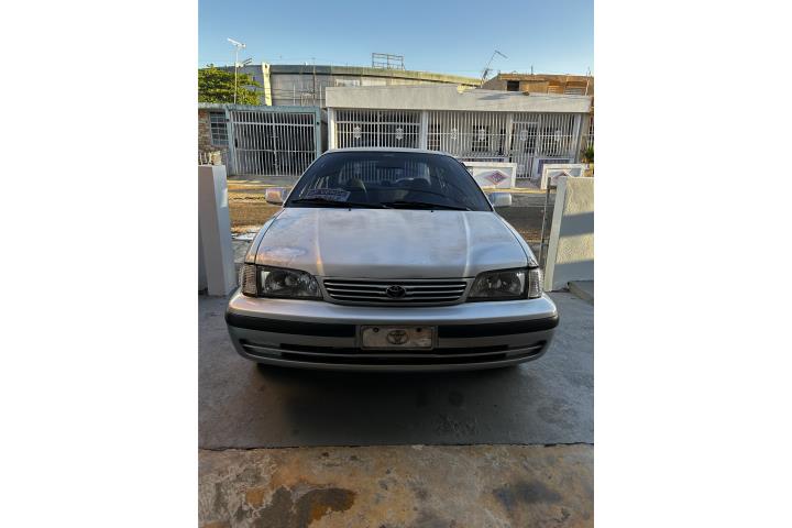 Toyota Tercel 98 4 puertas std