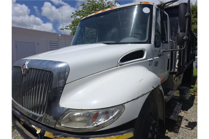 International 4300 std. Diesel & Ford F550 Ga