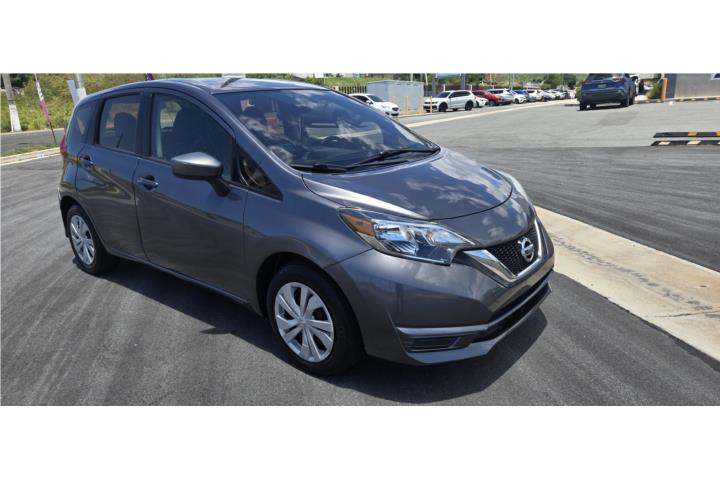 ??Nissan Versa 2019 auto excelente condicion