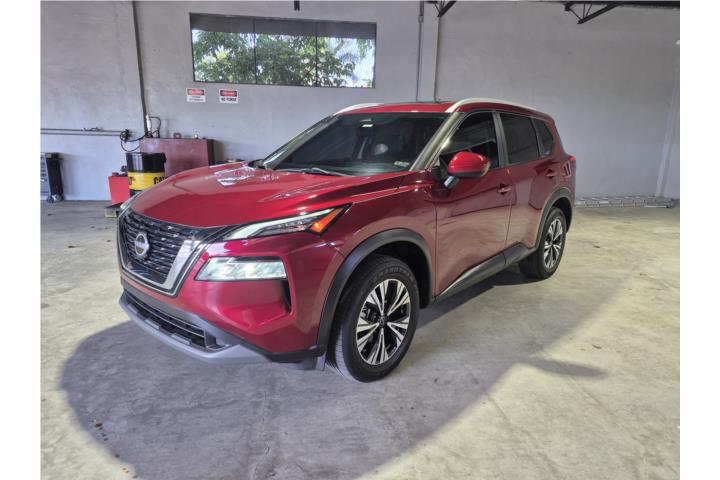 NISSAN ROGUE SV premium package 2023