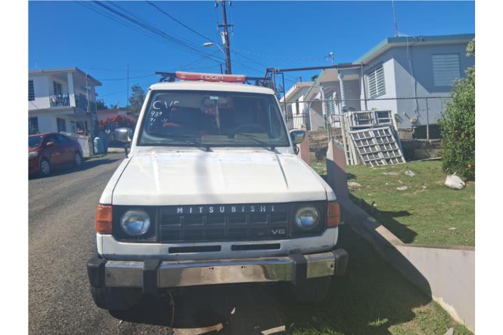 Montero 1991 4x4 con marvete