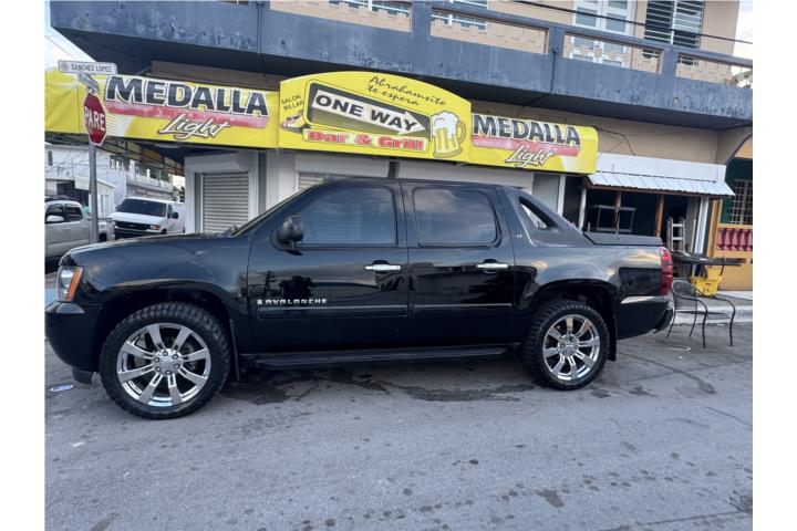 Chevrolet Avalanche nítida