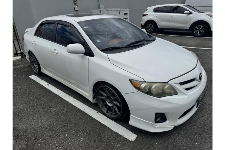Toyota Corolla S, SUNROOF 2013