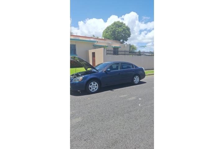 Altima buenas condiciones te lleva donde sea