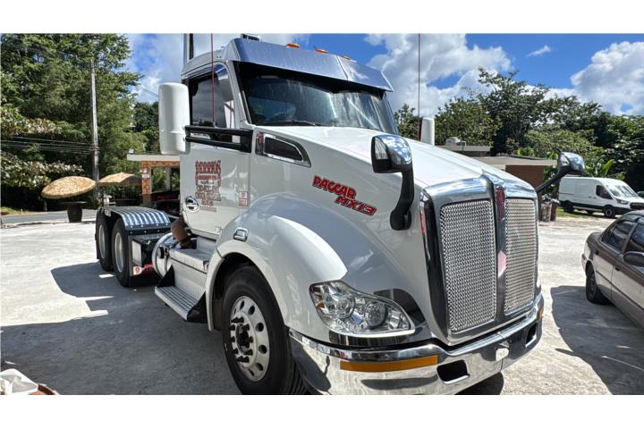 Remolque Kenworth T680 - 2018
