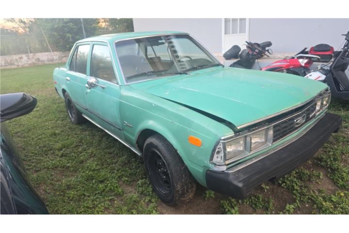 Toyota corona 1980 para restaurar