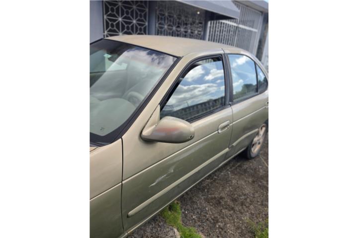 Nissan Sentra 2002 $550.00 double Puerta
